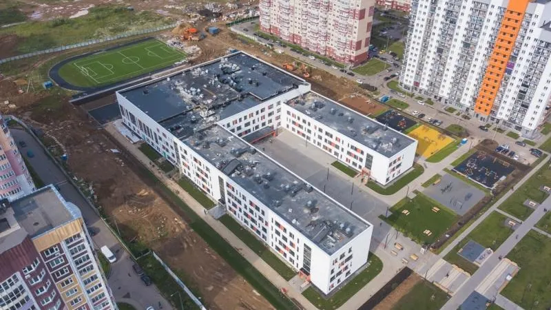 Школу на полторы тысячи мест построили в Ленинском районе