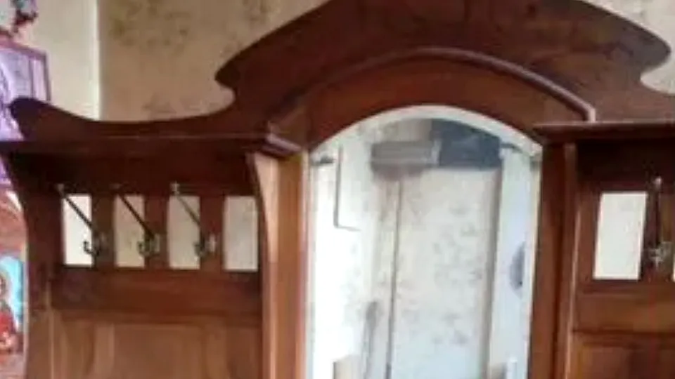 Фото: городская доска объявлений