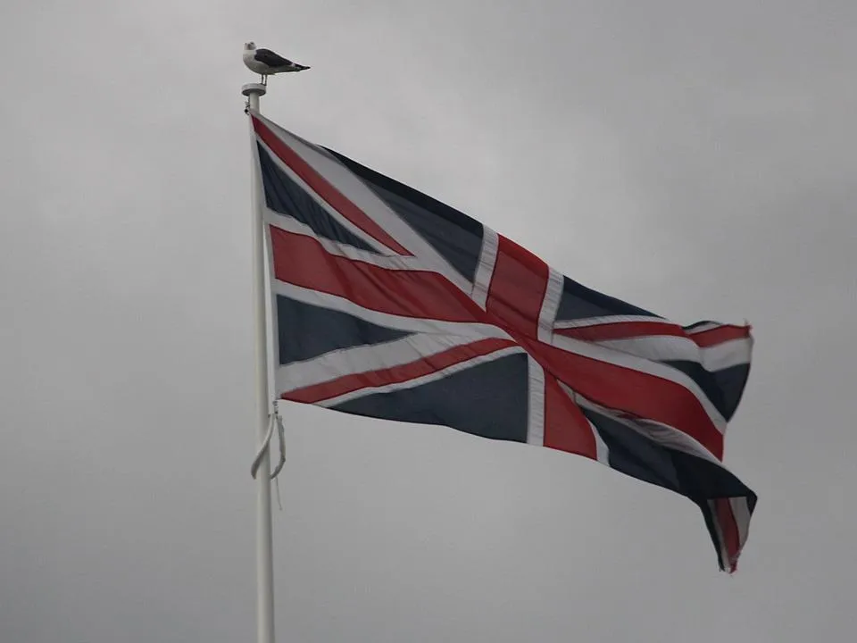 Британия теряет контроль: внутренний раскол MI5 и MI6 грозит ослабить влияние Лондона — в чем подвох