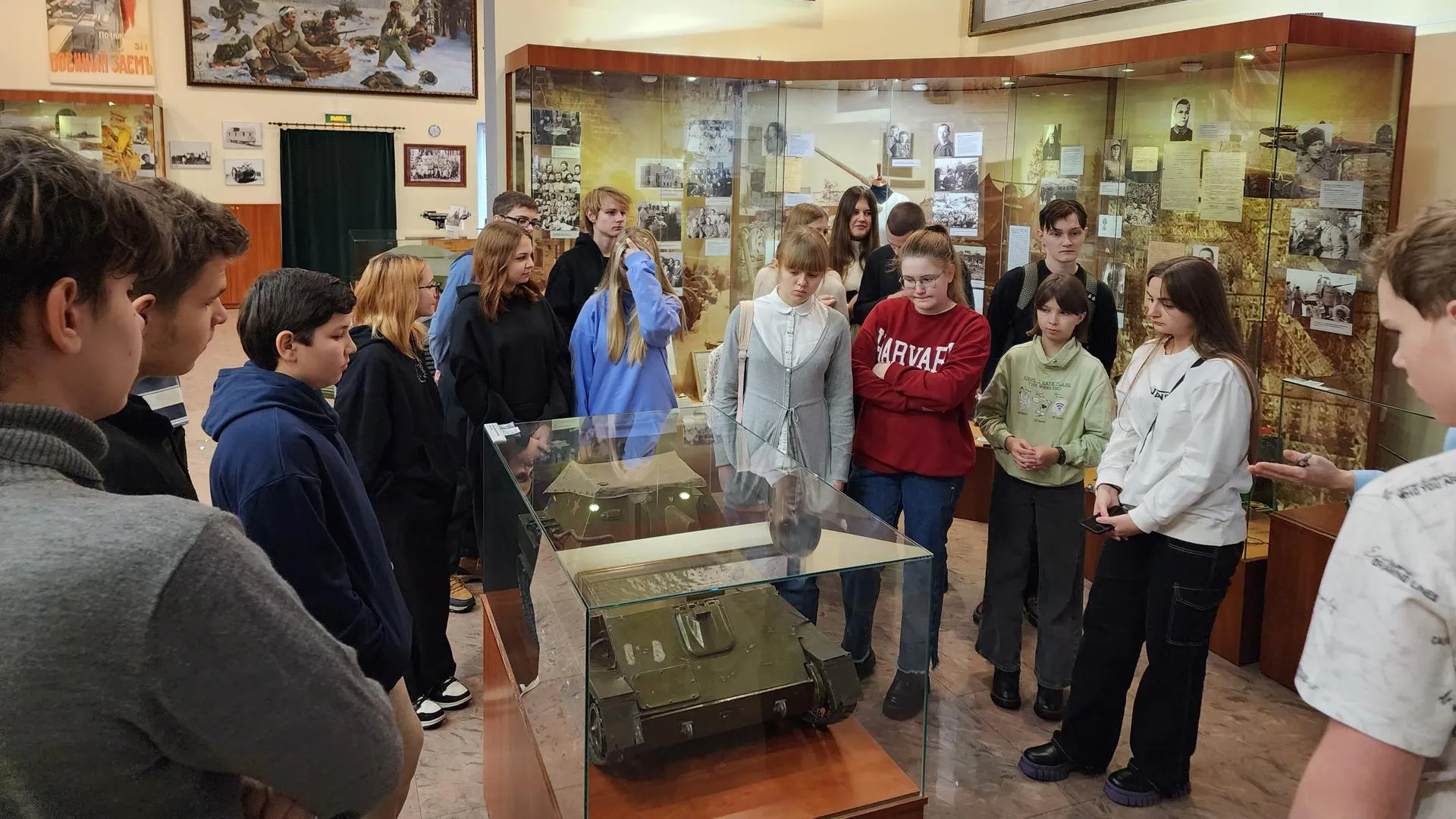 Андрей Семибратов