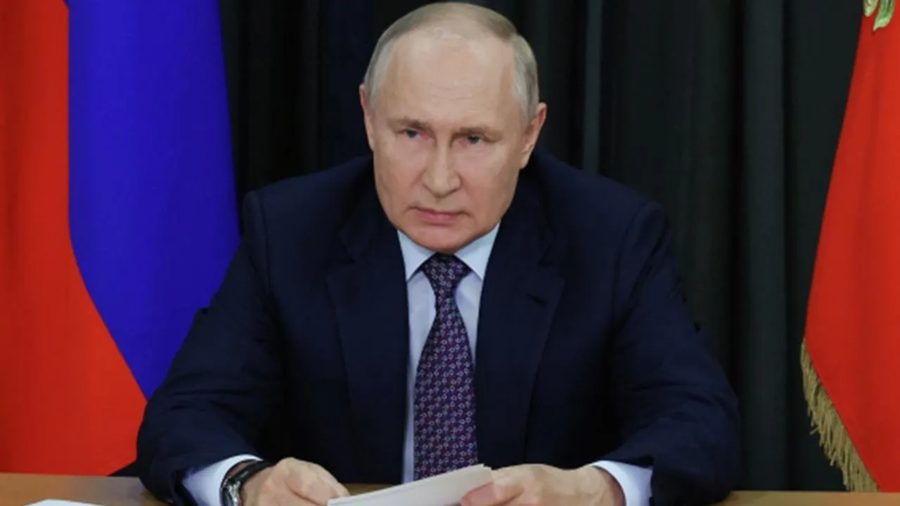 Путин заявил о необходимости яркого и торжественного празднования 80-летия Победы