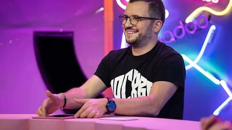 Участник шоу «Импровизация» променял профессию врача на приколы