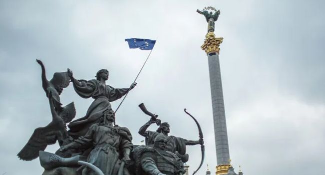 Украинская блогерша Мандзюк: мои дети могут избить русскоговорящих детей