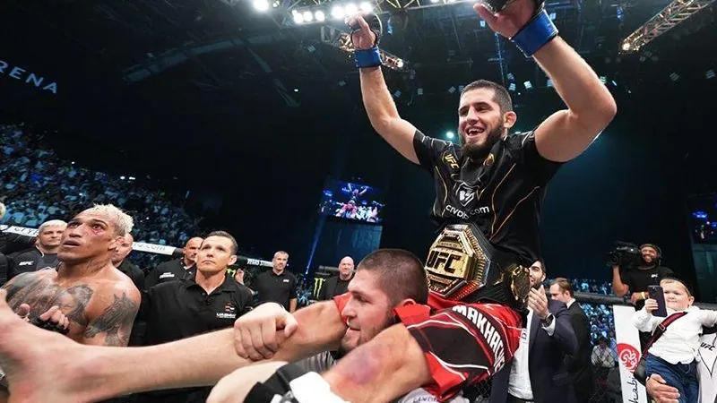 Ислам Махачев UFC/vk.com