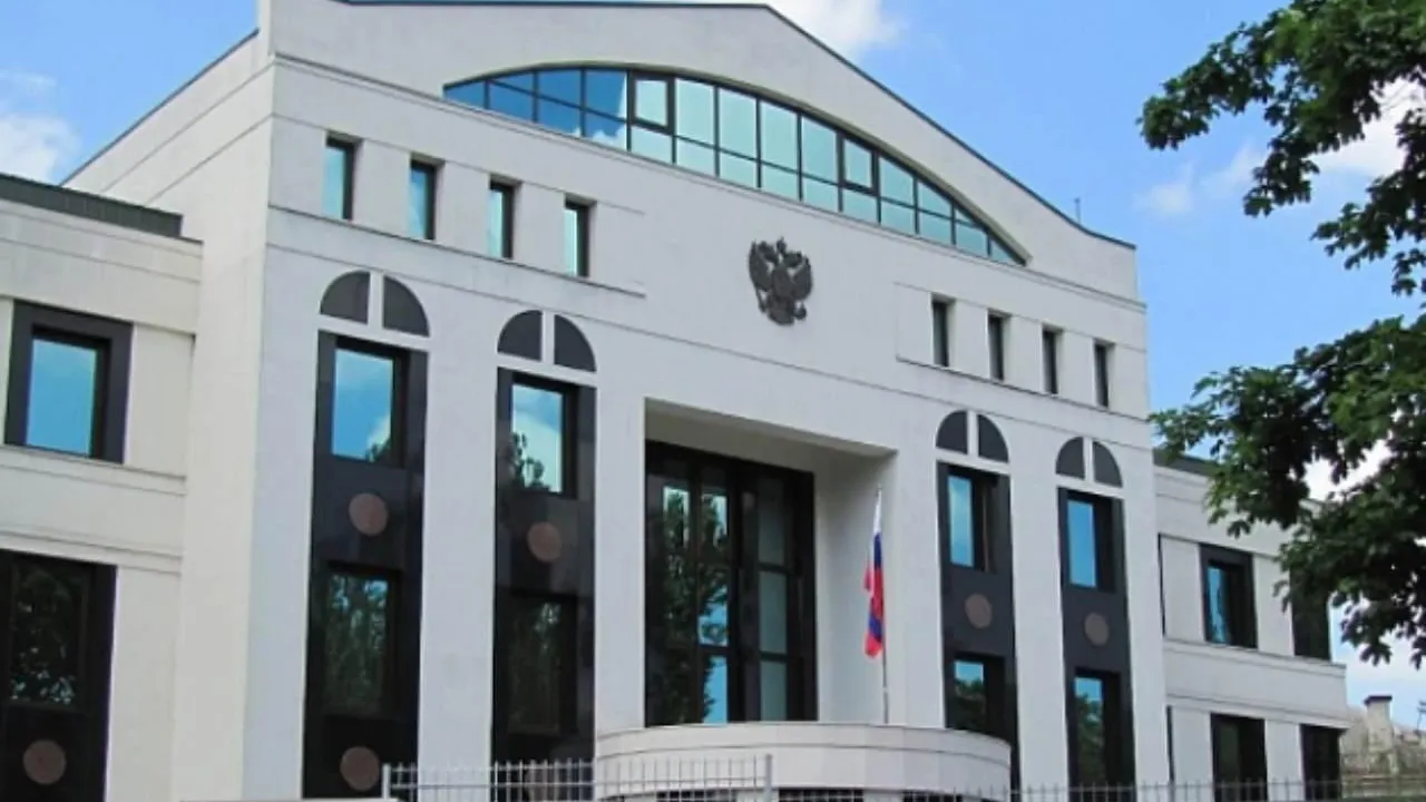МИД РФ ответит на сокращение численности сотрудников посольства в Молдавии