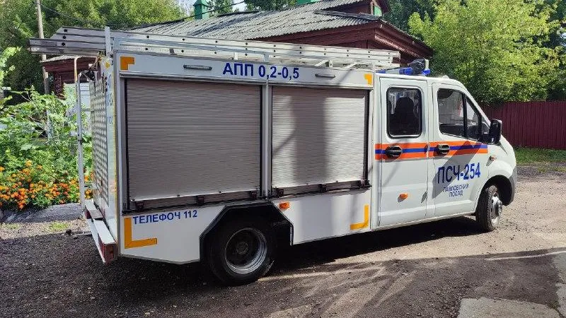 Подмосковные спасатели помогли мужчине, руку которого зажало в электрорубанке