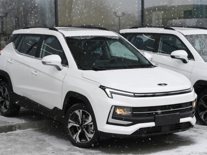Какие перспективы ждут российский автопром в 2023 году — разбор эксперта