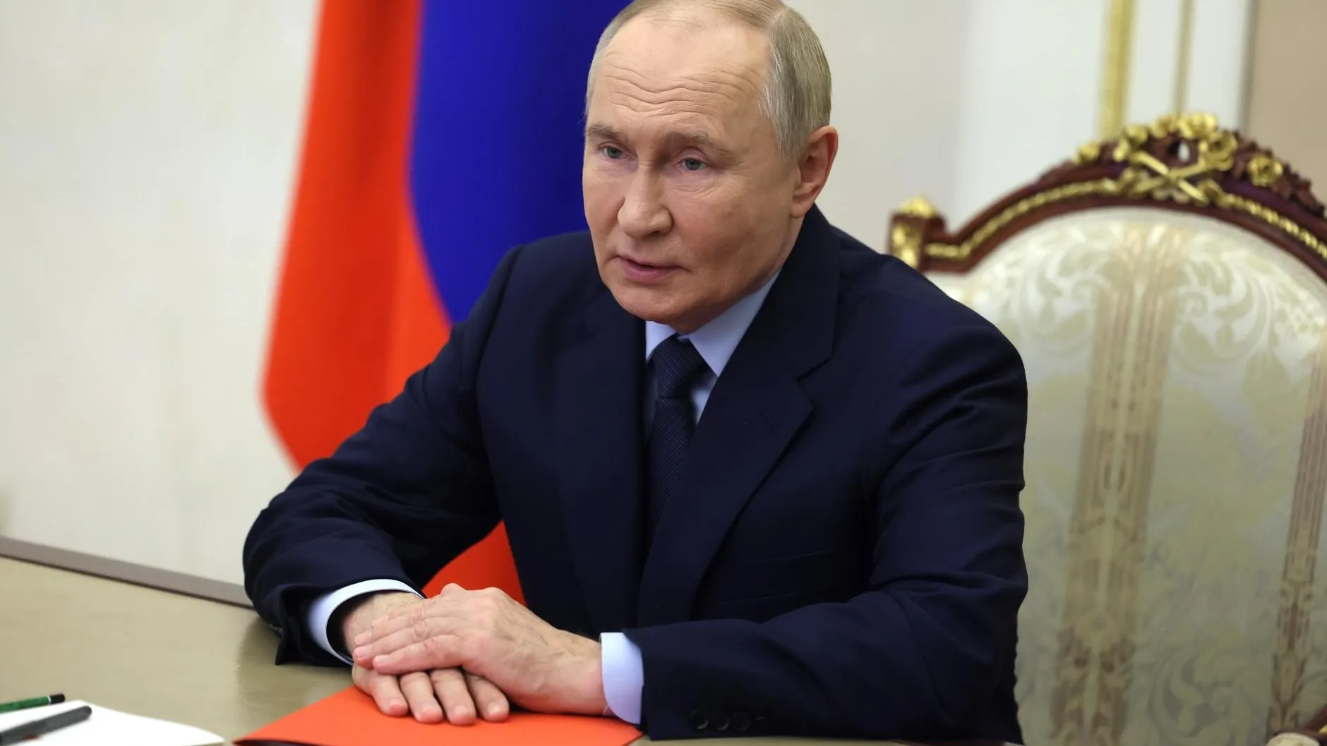 Президент Сербии не стал поздравлять Путина с днем рождения
