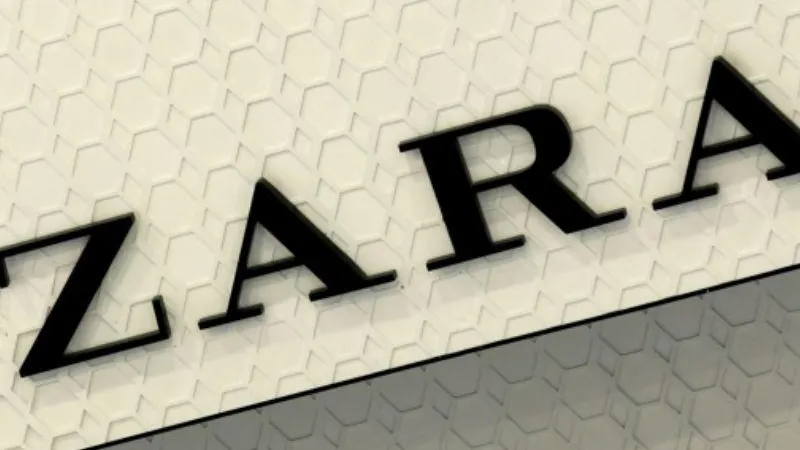 Владелец бренда Zara закроет больше половины своих российских магазинов