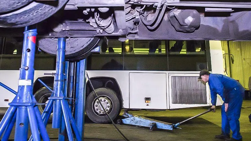 После зимнего сезона в Подмосковье устранят дефекты у 2 тыс. автобусов