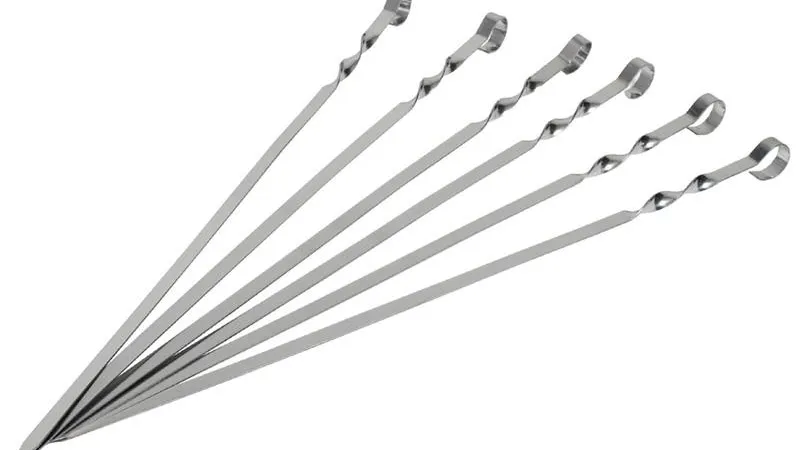 Украинцы, вооруженные шампуром, украли смартфон у москвича