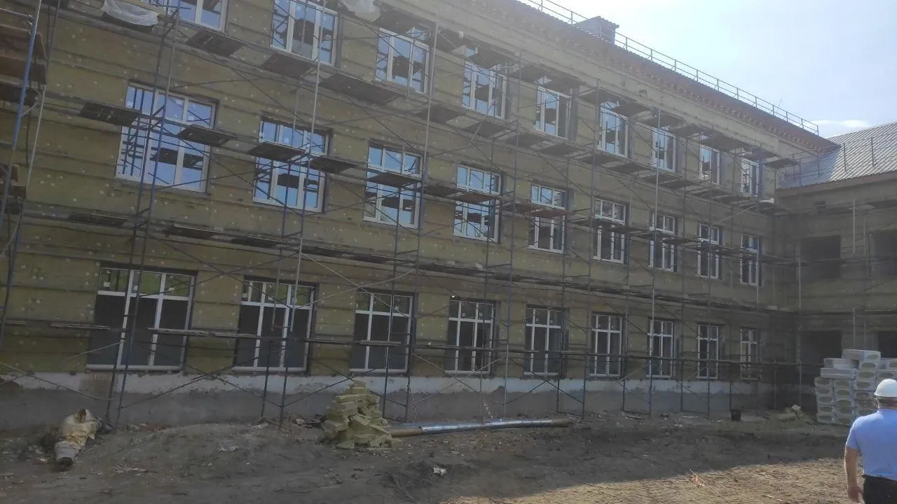 Капитальный ремонт первой школы в Шатуре завершили наполовину