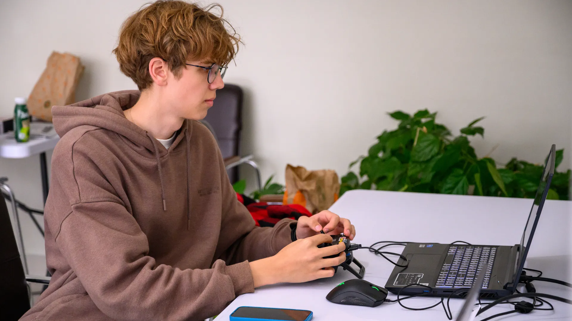 Гонки дронов на фестивале инновационных видов спорта