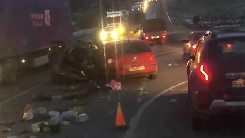 Дальнобойщик спровоцировал серьезную аварию в Софрино