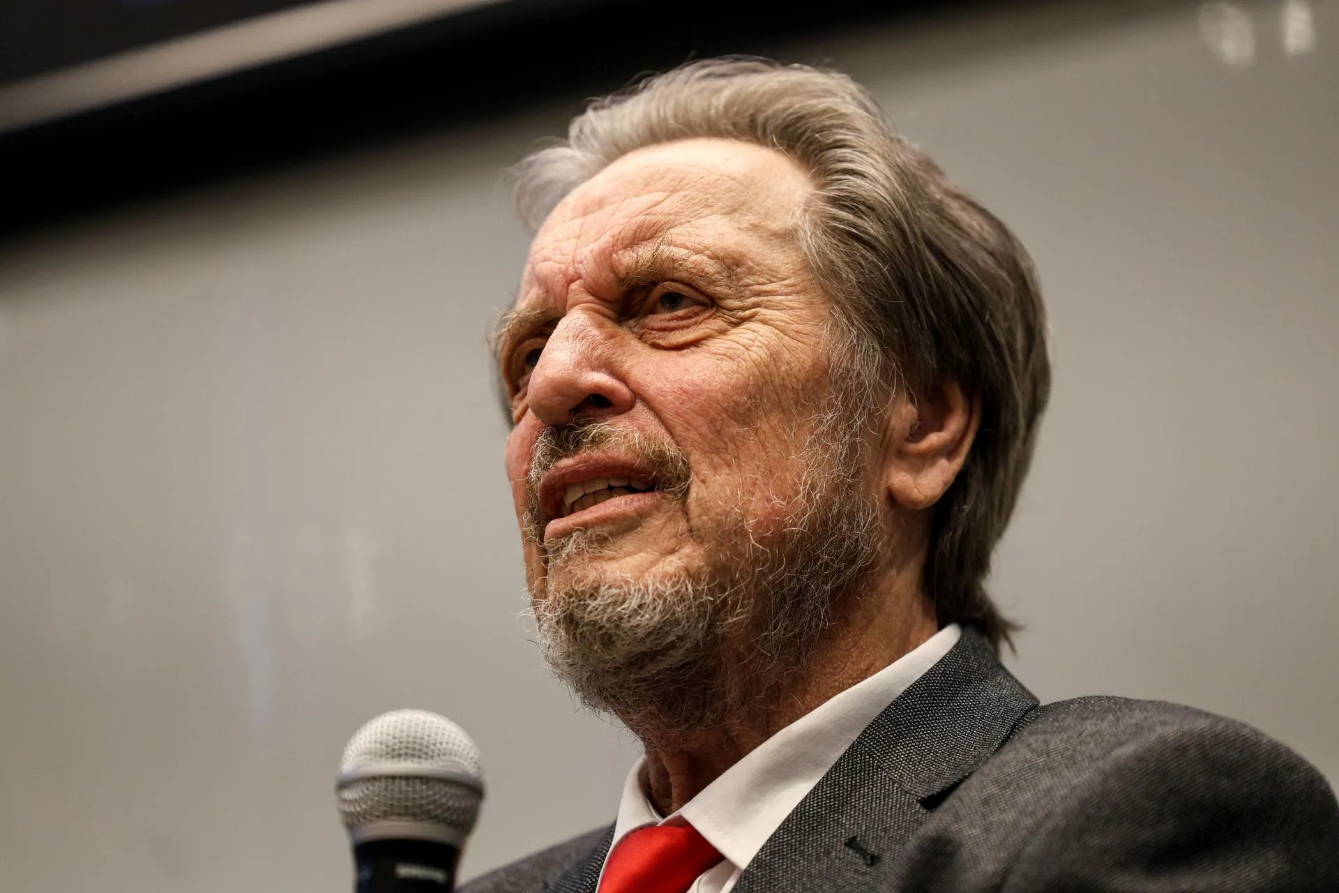 Andrey Titov/Business Online