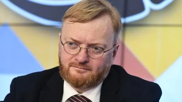 Милонов готов заменить искусственным интеллектом сотрудников ДПС, но не депутатов