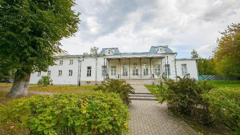 Выставка в честь Петра Первого и его первого учителя открылась в усадьбе Лыткарино