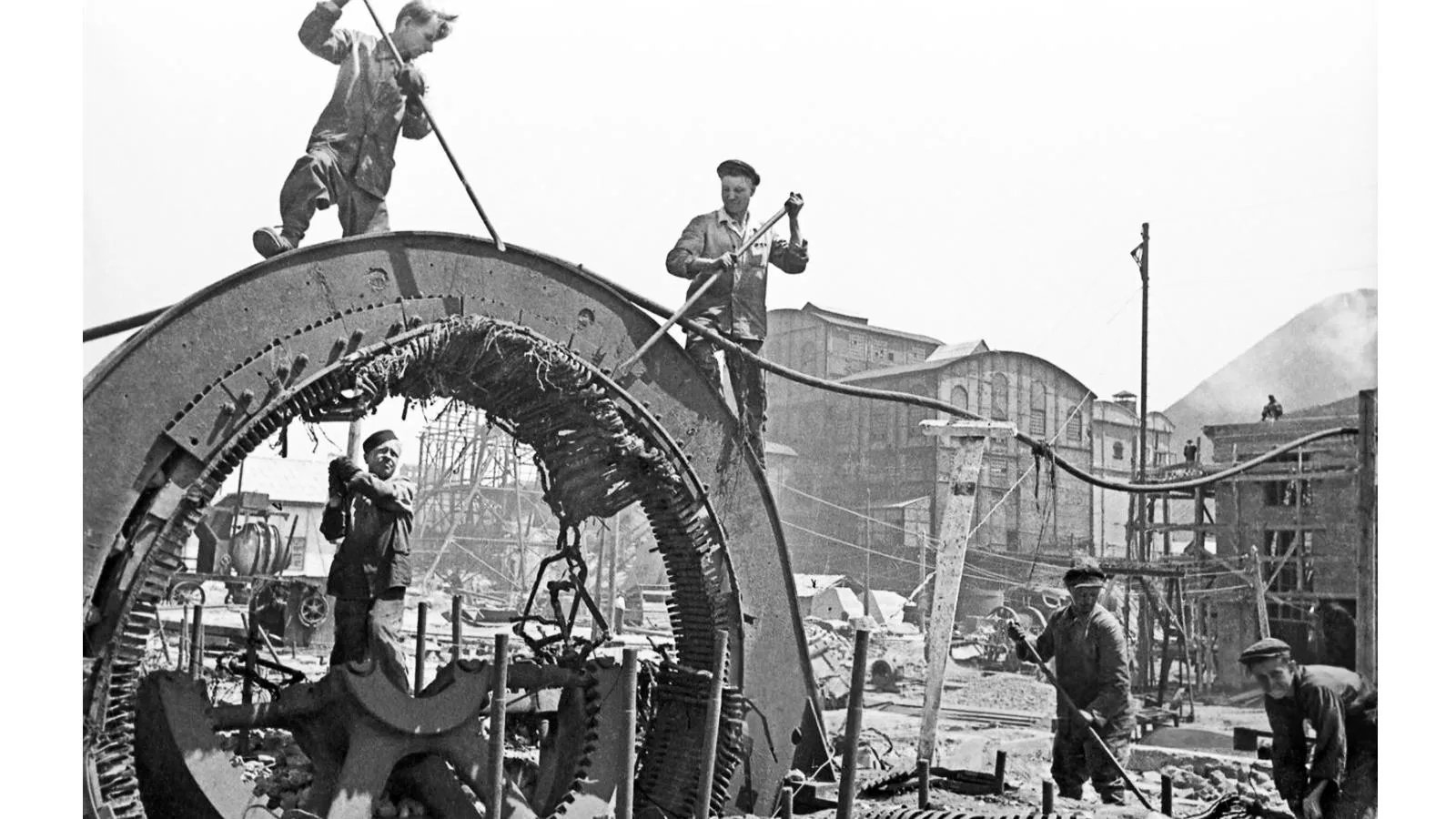 Восстановление Донбасса, 1944 год. Георгий Зельма