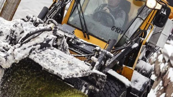 Около 30 тысяч километров дорог очистили в Подмосковье после сильного снегопада