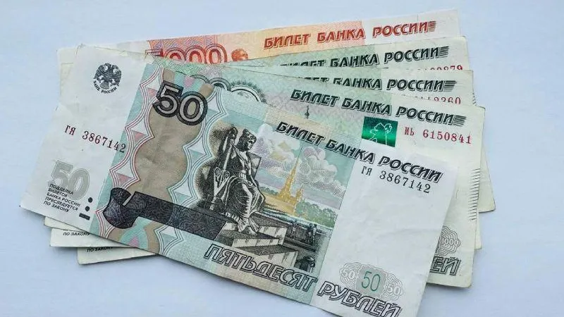 Пожилой женщине из ДНР помогли оформить возврат денежных средств за медосмотр