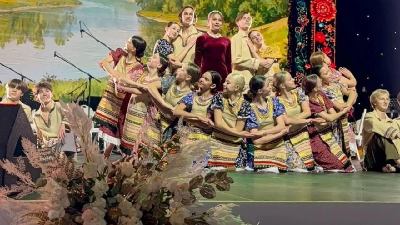 Юные танцоры из Подольска выступили на Международном Кремлевском кадетском балу