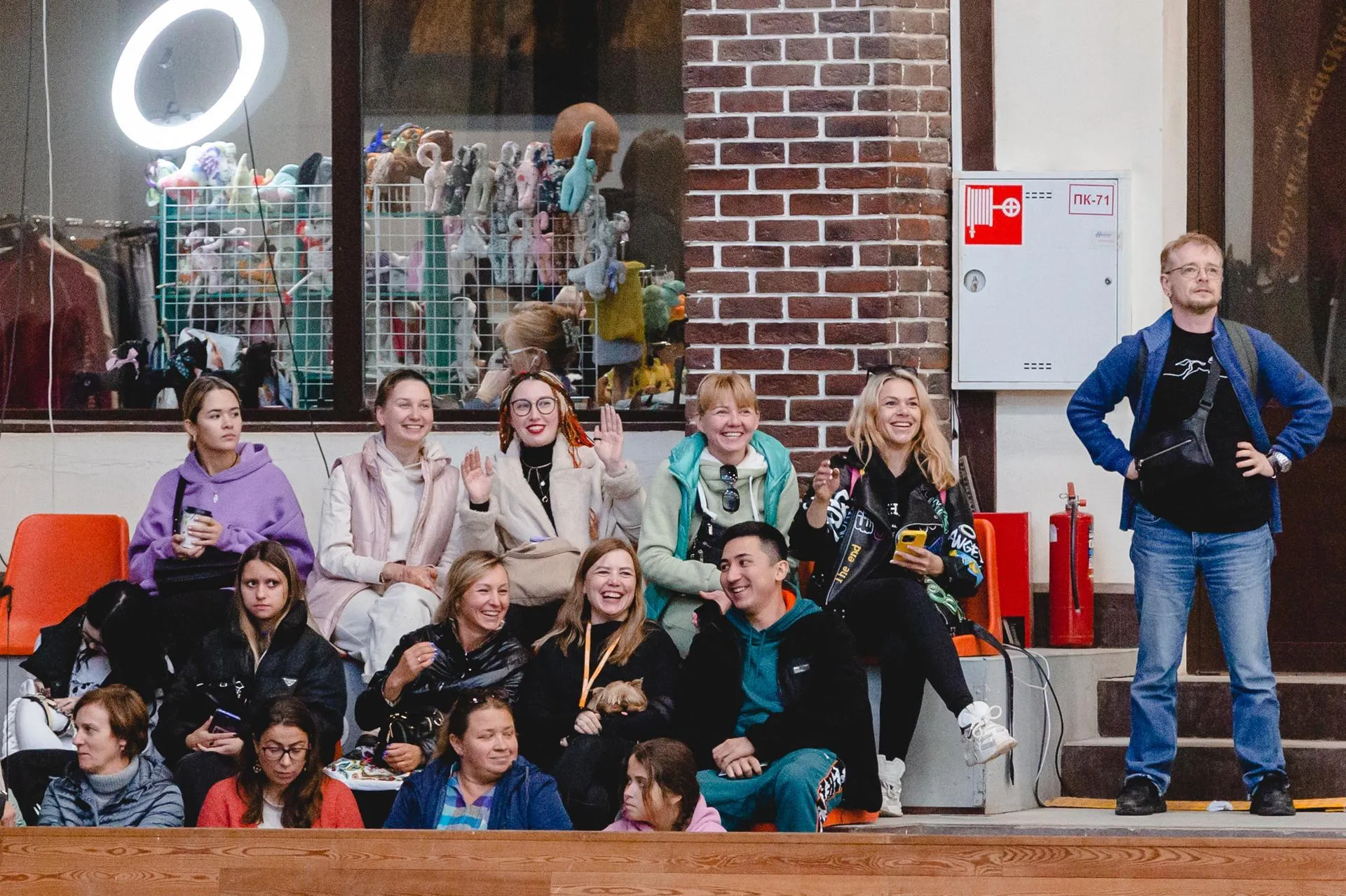 Представлены организаторами выставки