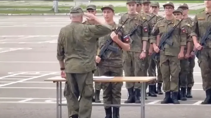 Старший сын главы Щелково принял присягу в Кантемировской дивизии