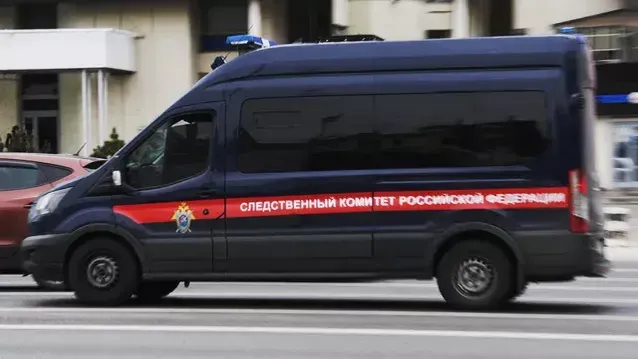 «Наносят крем на рожу, друзья»: прессек СК на Камчатке матерно пошутил в эфире и попал под проверку