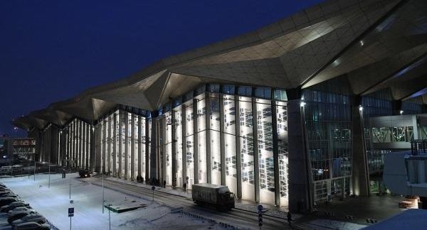 Аэропорт Пулково вернул бесплатную зону для курения