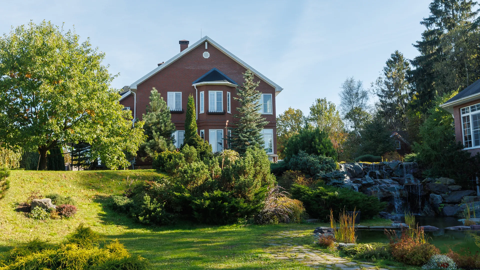 Дача в Подмосковье осенью