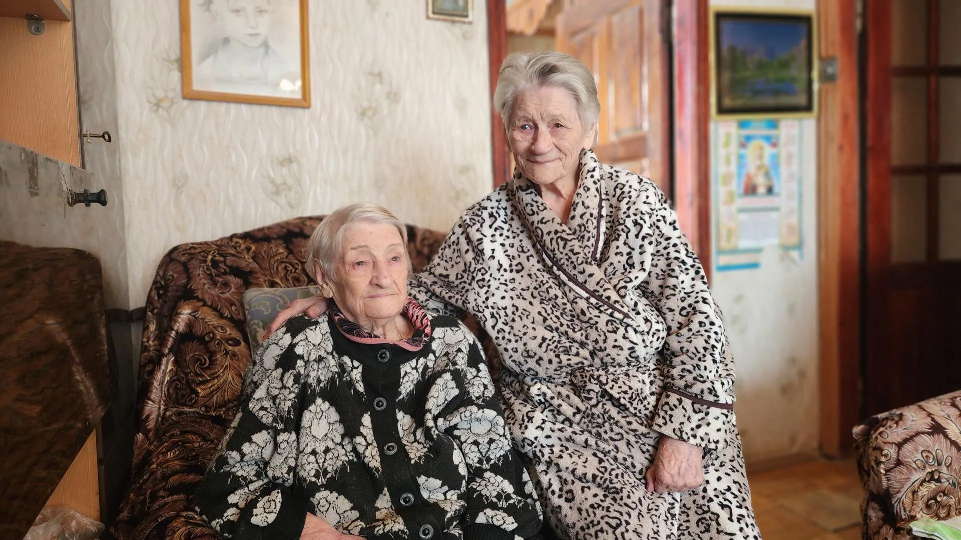 Октябрина Филиппова и ее сестра Римма