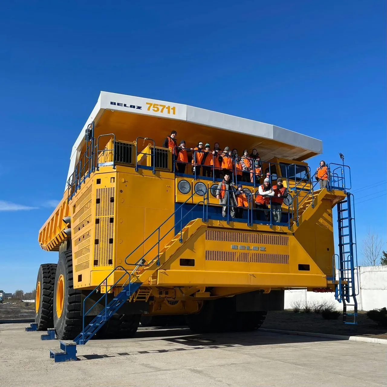 Экскурсия на минский "БЕЛАЗ"