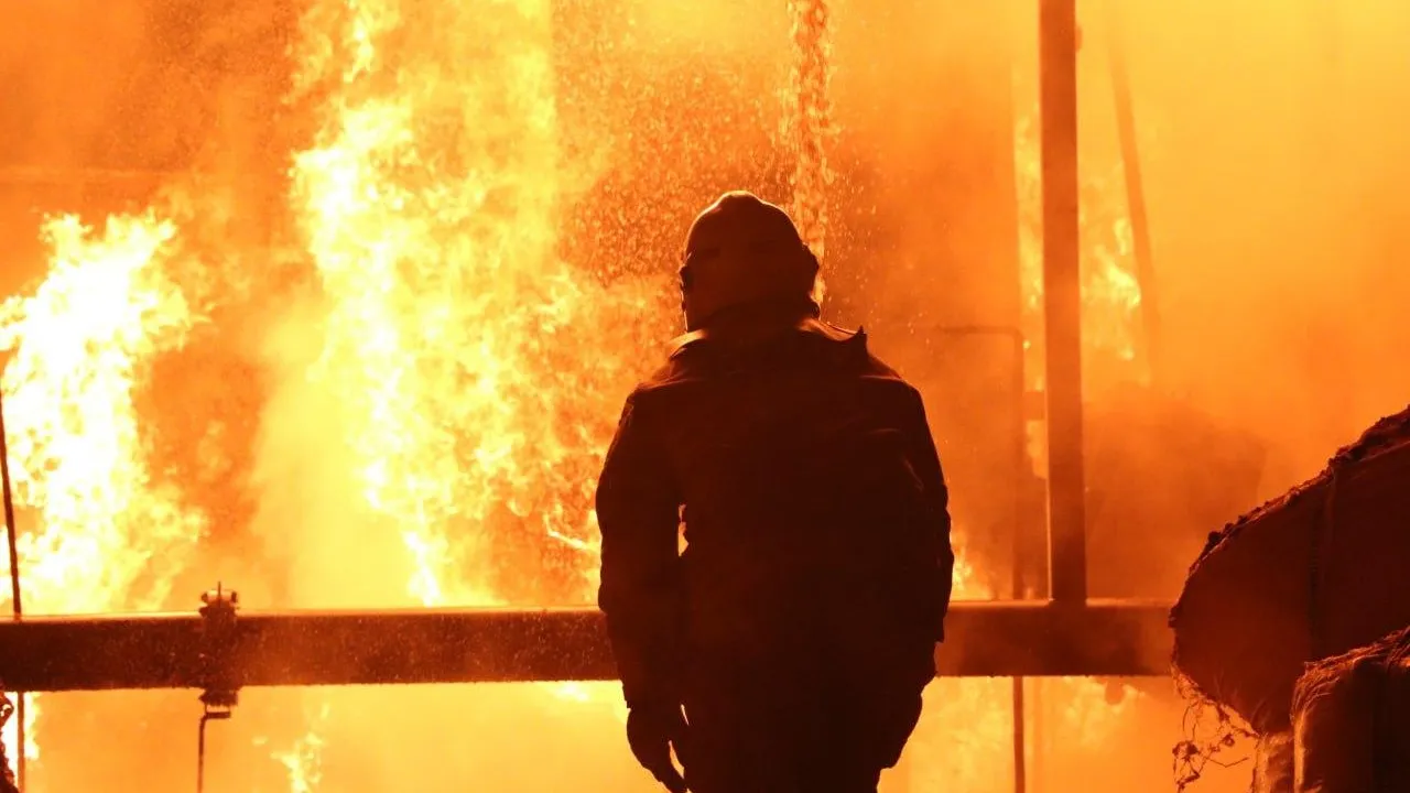 Cover Images/Keystone Press Agency