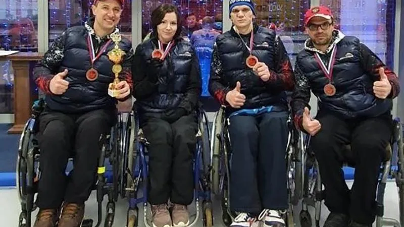Подмосковные керлингисты стали медалистами чемпионата России