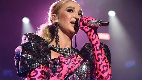 Подруга Бузовой засветила ее нового бойфренда