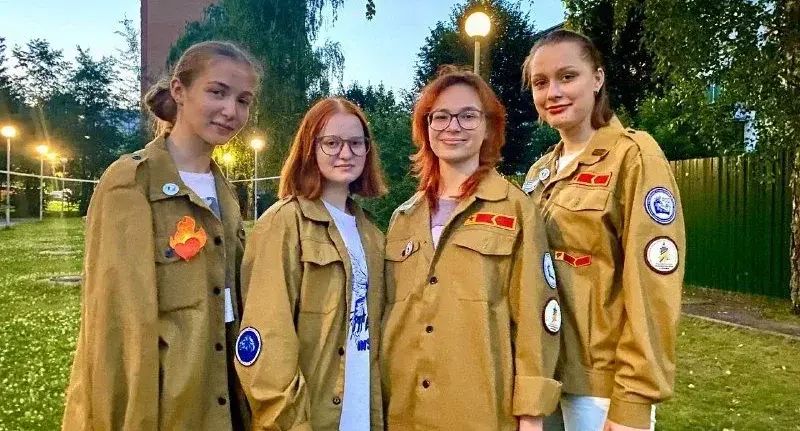Свыше 300 участников студотрядов начали работать в сфере гостеприимства Подмосковья