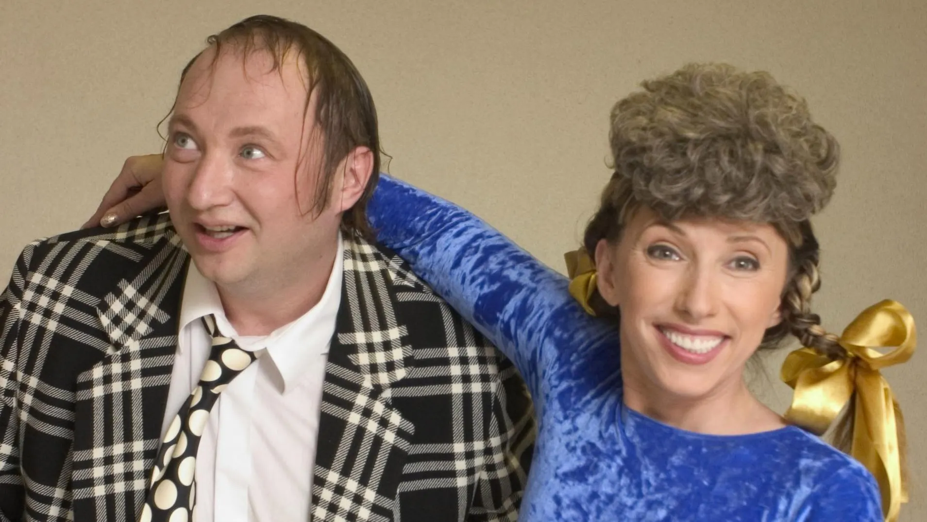 Natalya Loginova/Russian Look