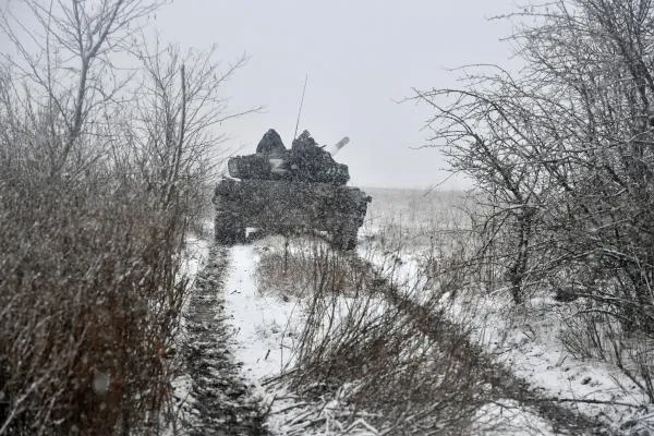 Боевая работа танка Т-72 армии России