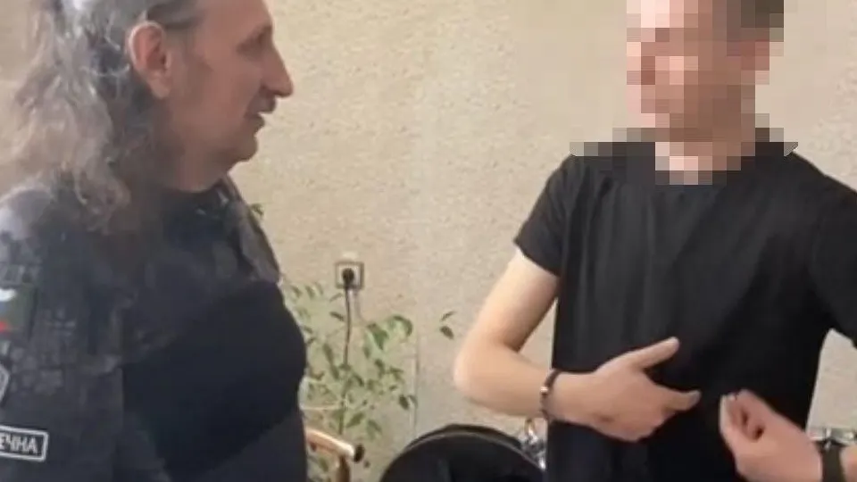 Вячеслав Онвард (слева) и боец СВО Анатолий. Фото: пресс-служба администрации г.о. Реутов