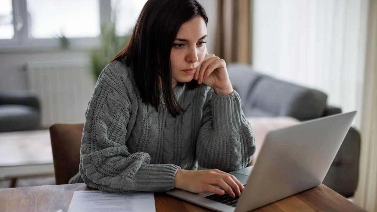 istockphoto.com/damircudic