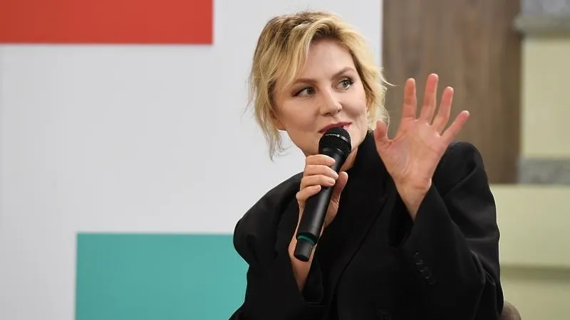 Литвинова рассказала подробности ДТП