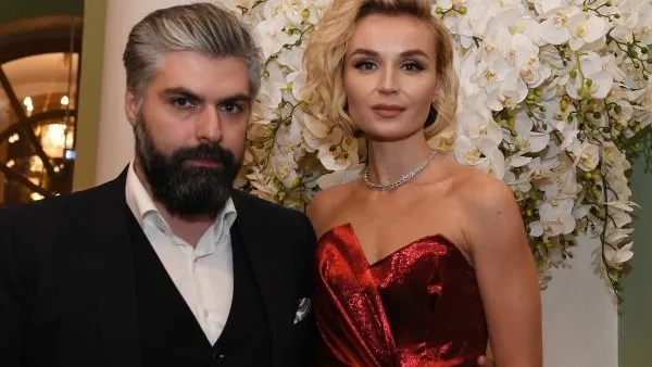 Гагарина разводится со своим мужем