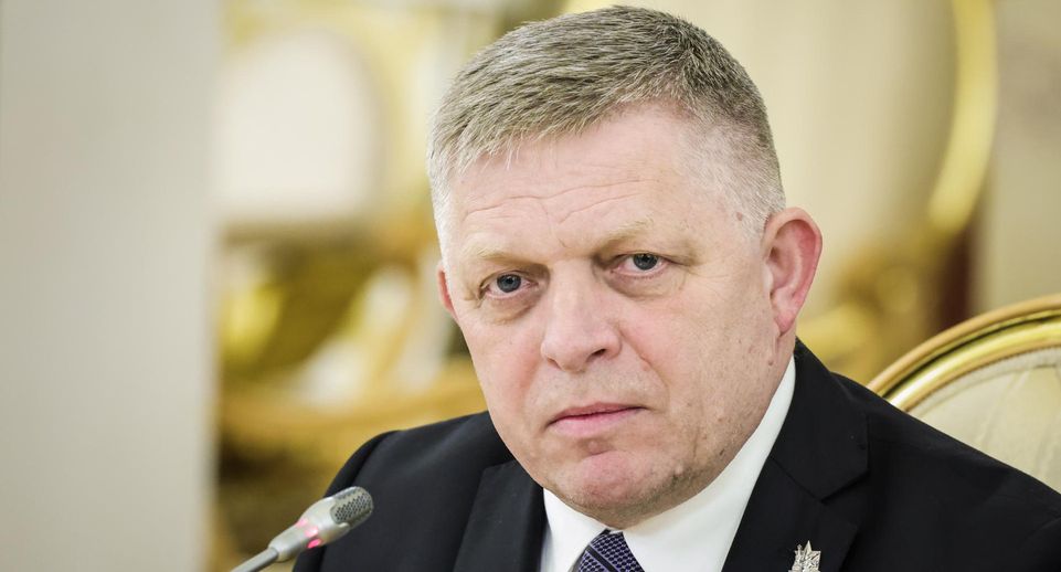 Премьер Словакии сообщил, что Зеленский его ненавидит