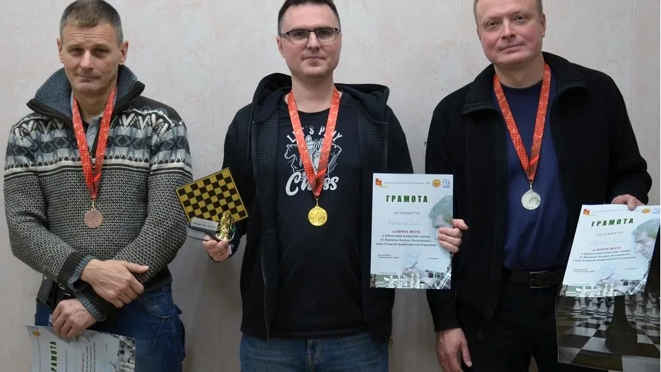 Дмитрий Коненкин (в центре). Фото: личный архив Дмитрий Коненкина