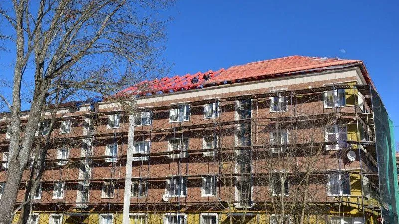 В этом году в округах Дмитровский и Долгопрудный отремонтируют 136 домов