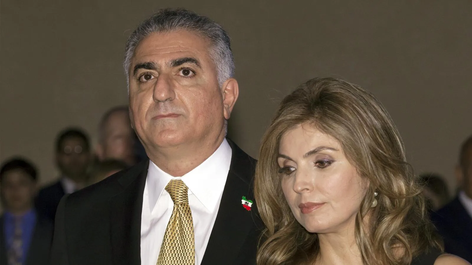 Реза Пехлеви с женой Ясмин Пехлеви принимают участие в 4-м ежегодном гала-концерте международной премии "Поборники еврейских ценностей"