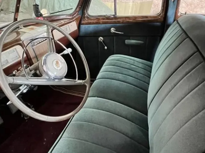 Фото: городская доска объявлений