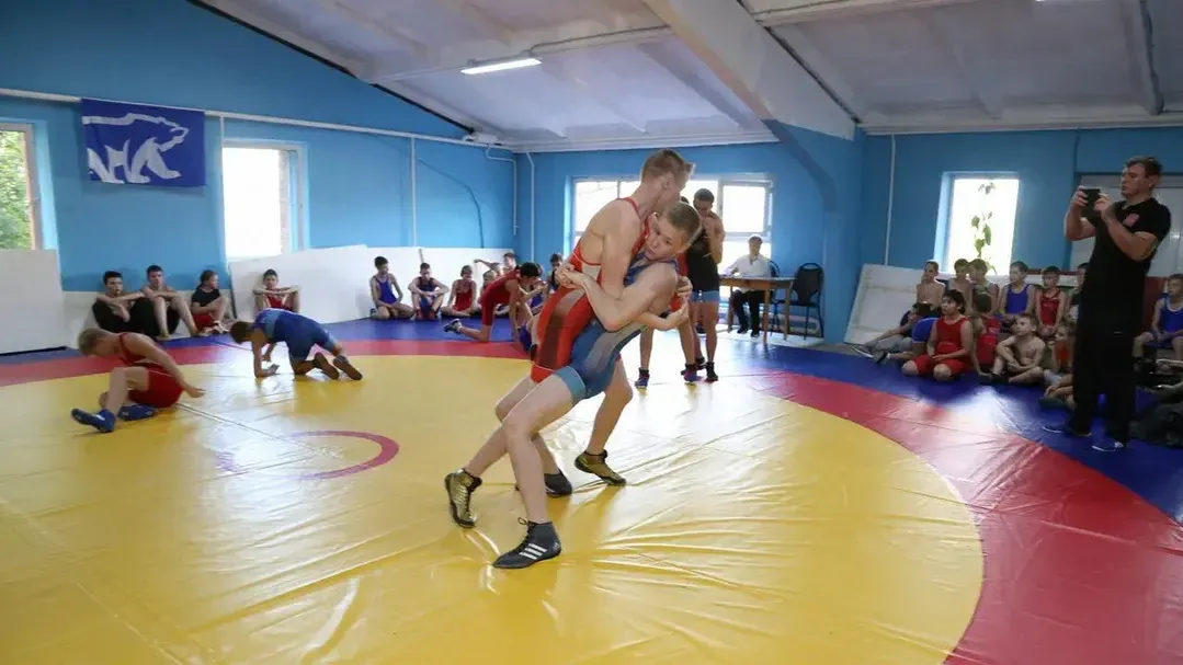 Александр Дрожжин