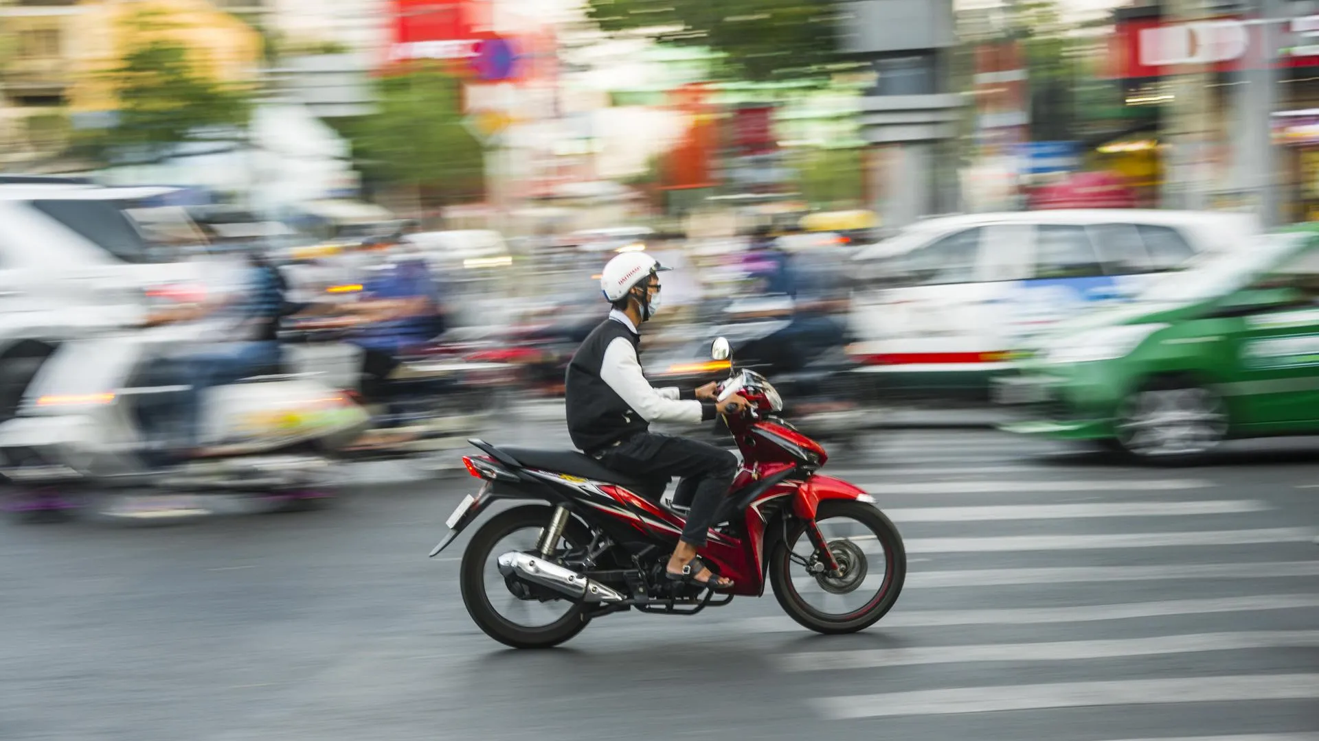 Valentin Wolf/imageBROKER.com