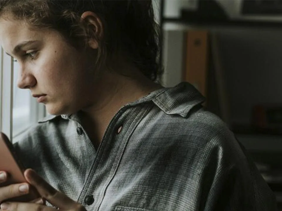 «Тролль всегда прав»: психолог раскрыла, являются ли оскорбления в Сети признаком болезни